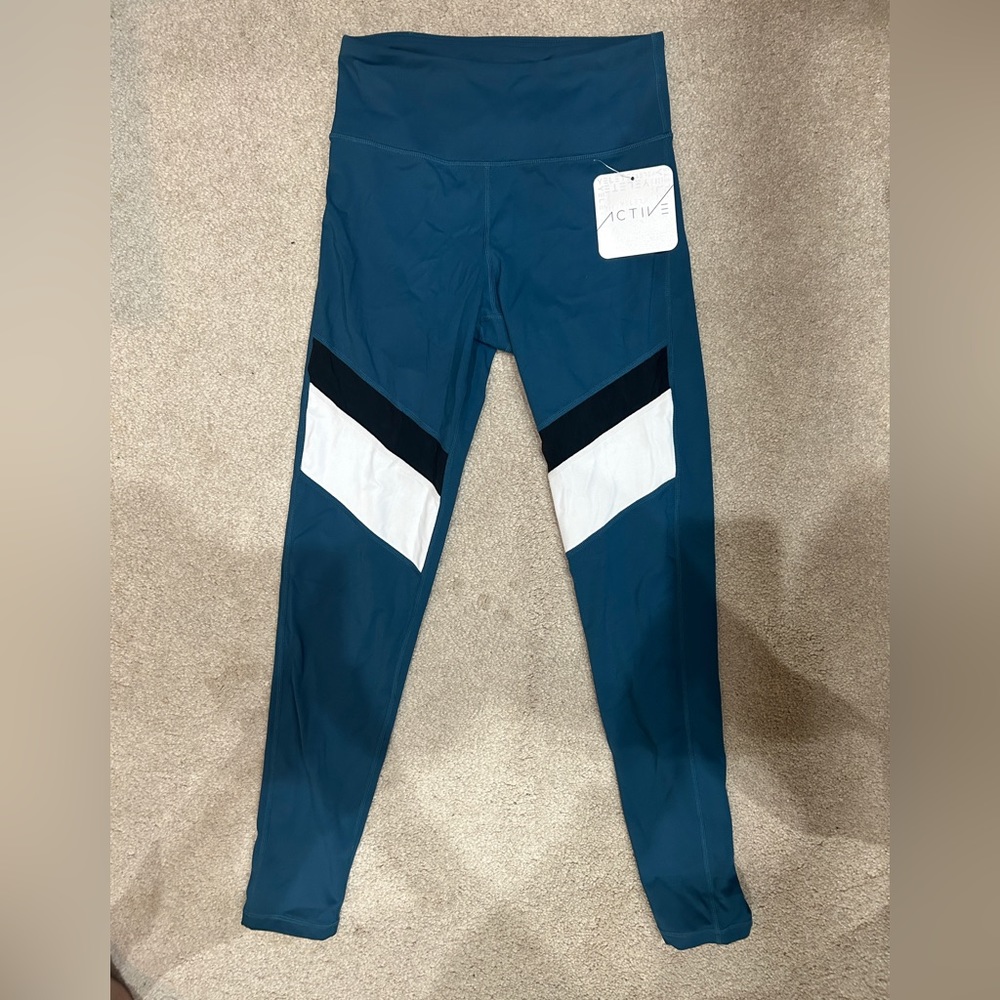 NWT Yelte Active teal leggings size S